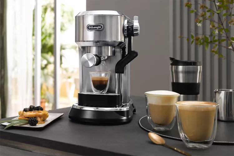 De'Longhi Dedica Maestro Plus Espresso Machine